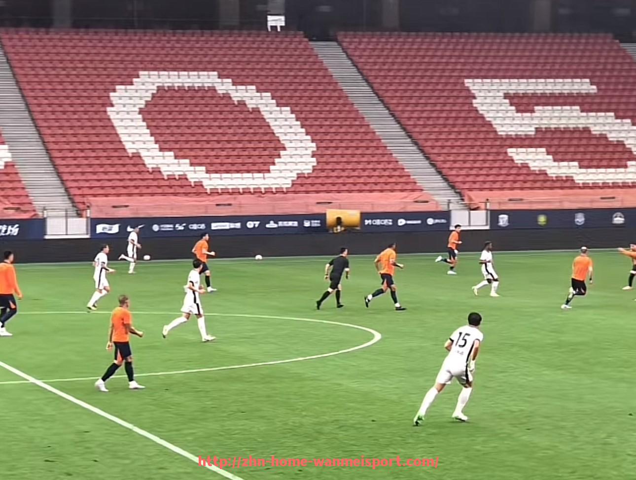 完美体育官方网站-世俱杯临场裁判更换机制启动条件与替补裁判调度流程